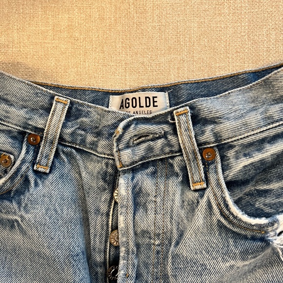 Agolde Parker Cut Off Shorts in Swampeet - Picture 6 of 9